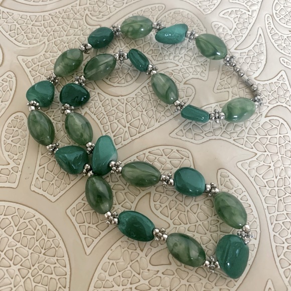 ✨NEW✨IMPORTED FROM JERUSALEM GREEN NECKLACE - Picture 1 of 3